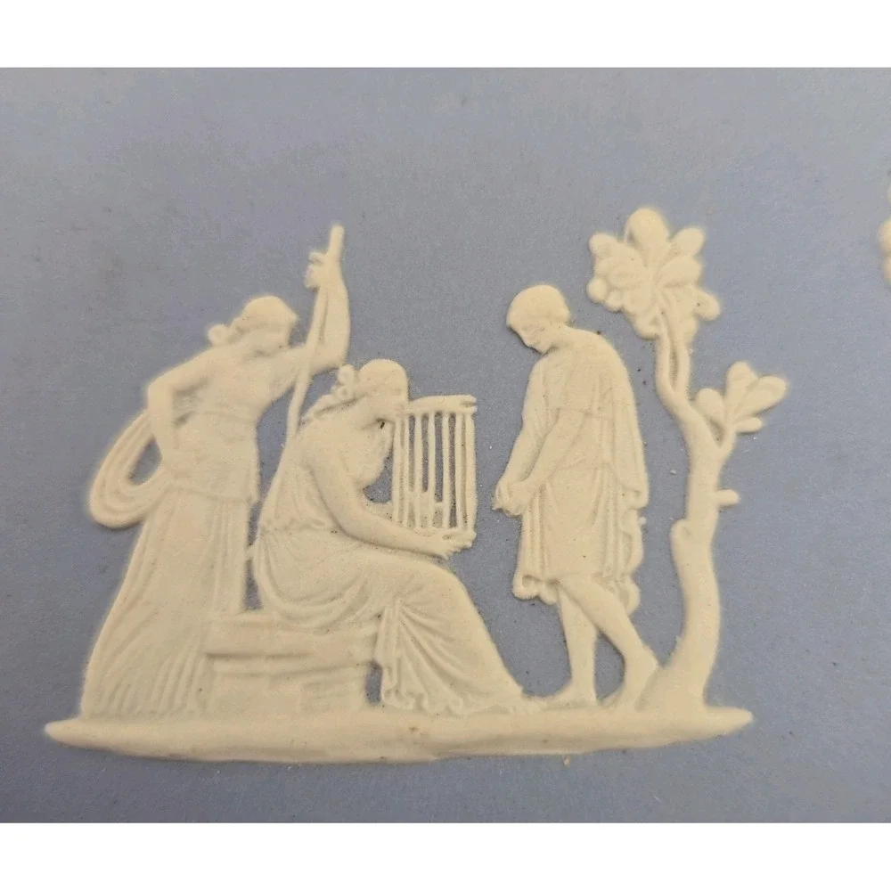 Vintage Wedgwood Heart Shaped 5.25